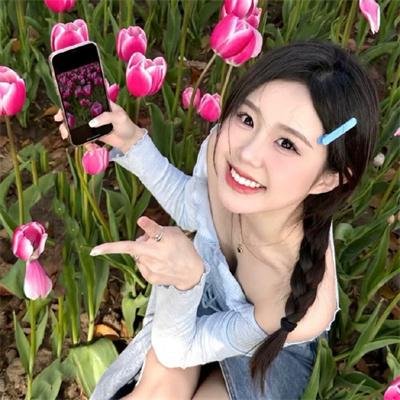 当四叶草碰上剑尖时粤语